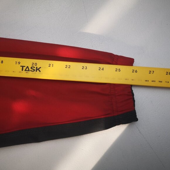 Nike Dri-Fit Men's Size Medium Full Zip Lightweight Red & Grey Jacket - Picture 10 of 11